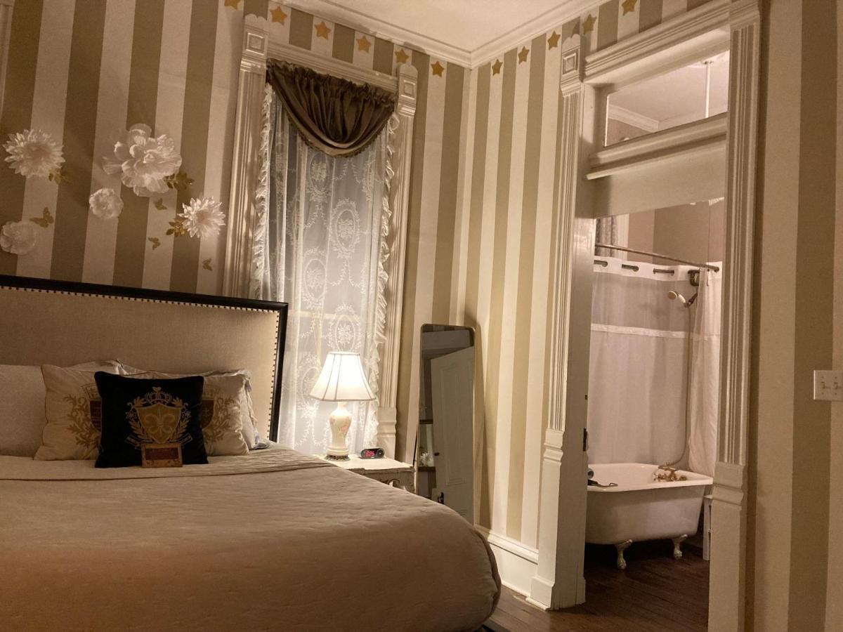 Coppersmith Inn Bed And Breakfast Галвестон Екстер'єр фото