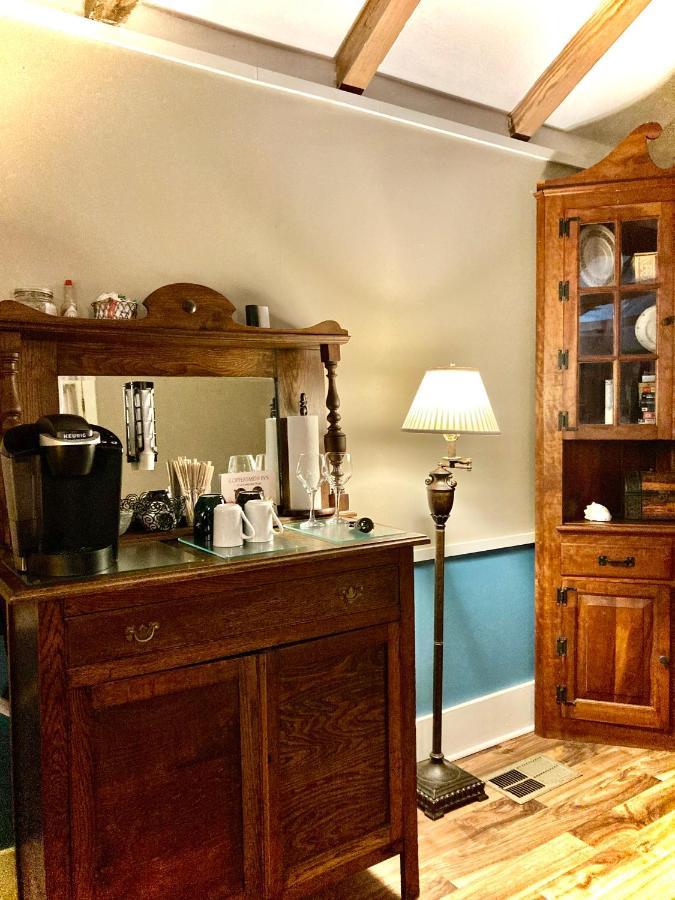 Coppersmith Inn Bed And Breakfast Галвестон Екстер'єр фото