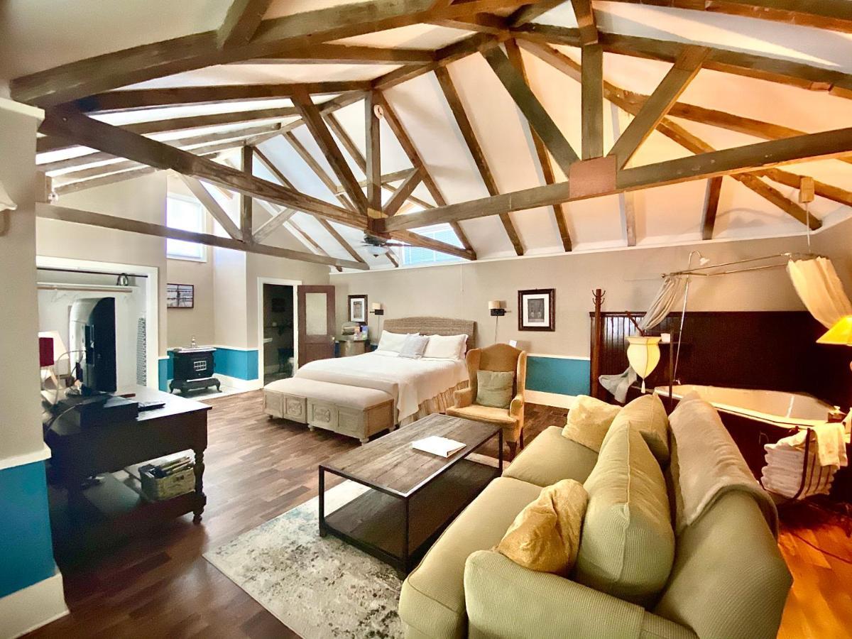 Coppersmith Inn Bed And Breakfast Галвестон Екстер'єр фото